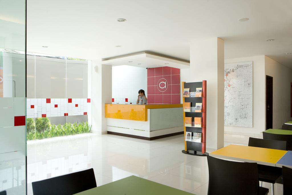 Amaris Hotel Senen Jakarta Ngoại thất bức ảnh
